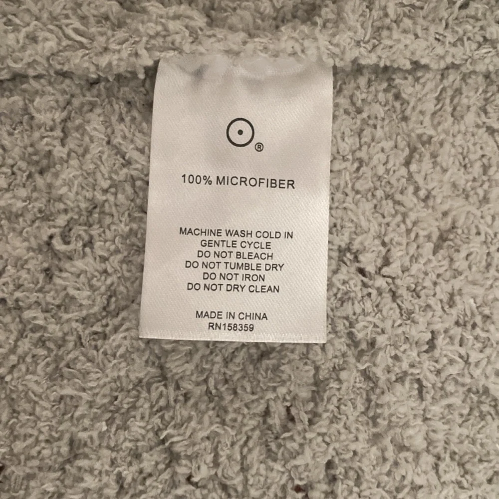 Cozy Gray Women's Robe - Picture 9 of 14
